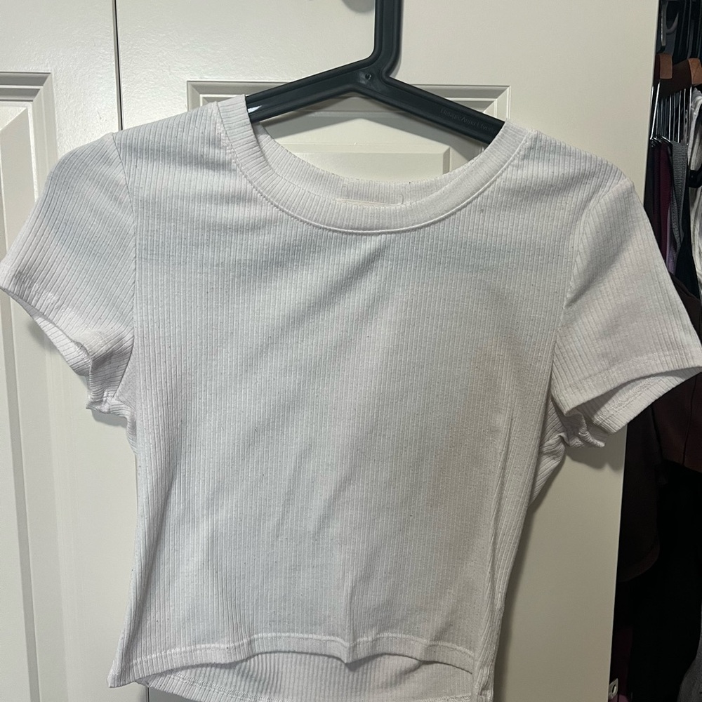 White Fitted Crop T-Shirt